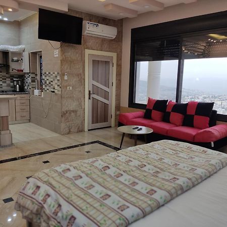 Lotus Housing For Furnished Apartments Джераш Екстер'єр фото