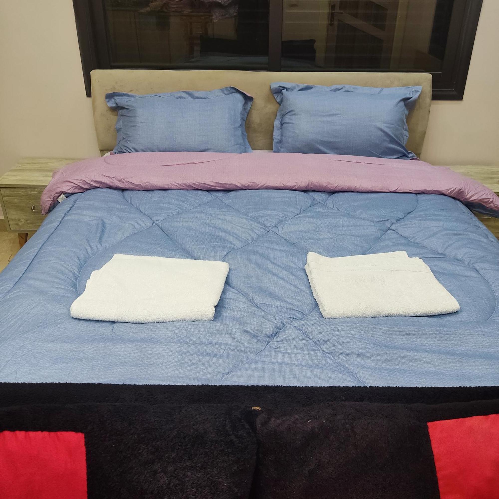 Lotus Housing For Furnished Apartments Джераш Екстер'єр фото