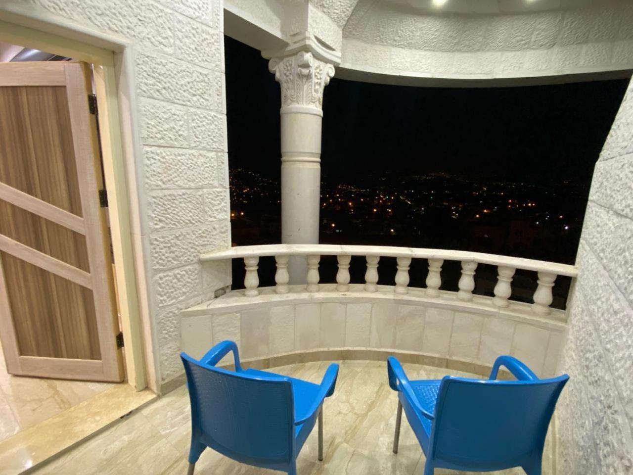 Lotus Housing For Furnished Apartments Джераш Номер фото